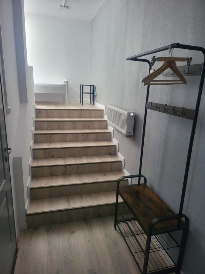 Rooms4Rest Wiertnicza - Private Rooms For Tourists - Atr Consulting Sp, Z O,O, วอร์ซอ ภายนอก รูปภาพ